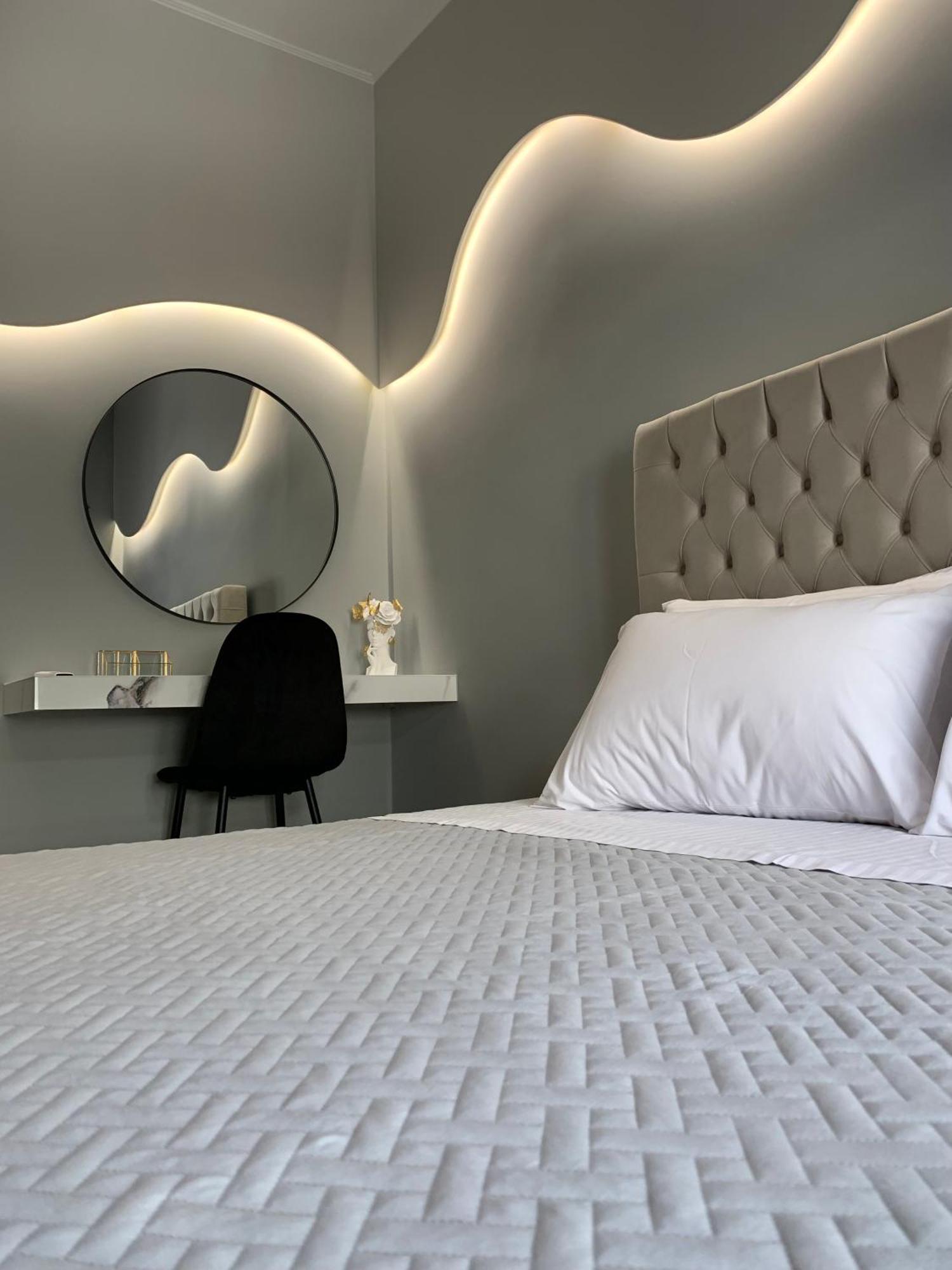Apartament F K *